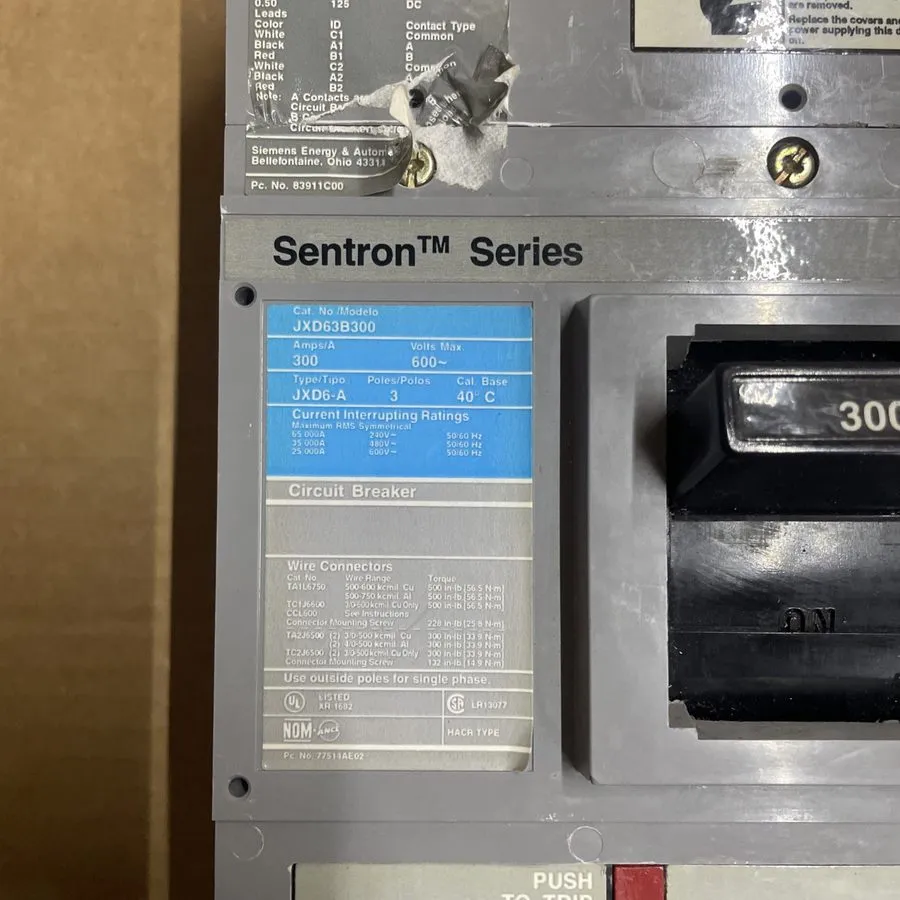 Автоматический выключатель Siemens / ITE Sentron 300 Amp Circuit Breaker 600 VAC