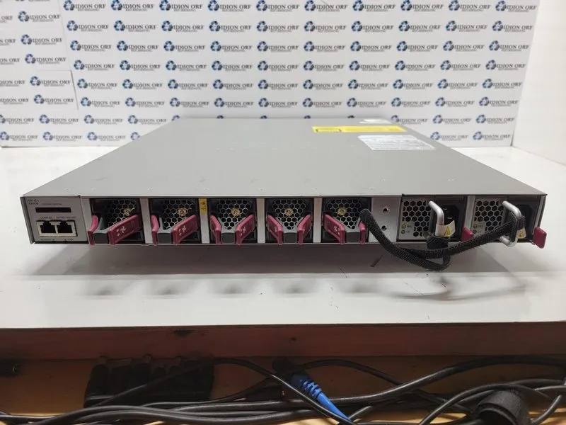 Коммутатор Cisco WS-C4500X-24X-ES w/ C4KX-NM-8SFP+ 24-port 10G Switch Dual AC — фото лота 2