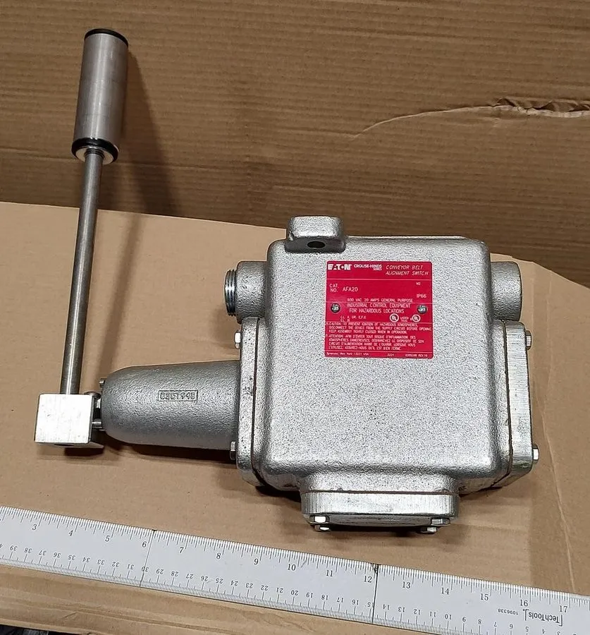 Коммутатор EATON Crounse-Hinds AFA20 Conveyor Belt Alignment Switch 2NO, 2NC — фото лота 1