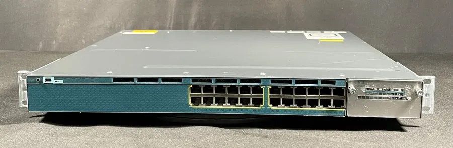 Коммутатор WS-C3560X-24P-L V02 Cisco 3560X 24 Port 1GigE PoE+ Switch W/ 1x C3KX-