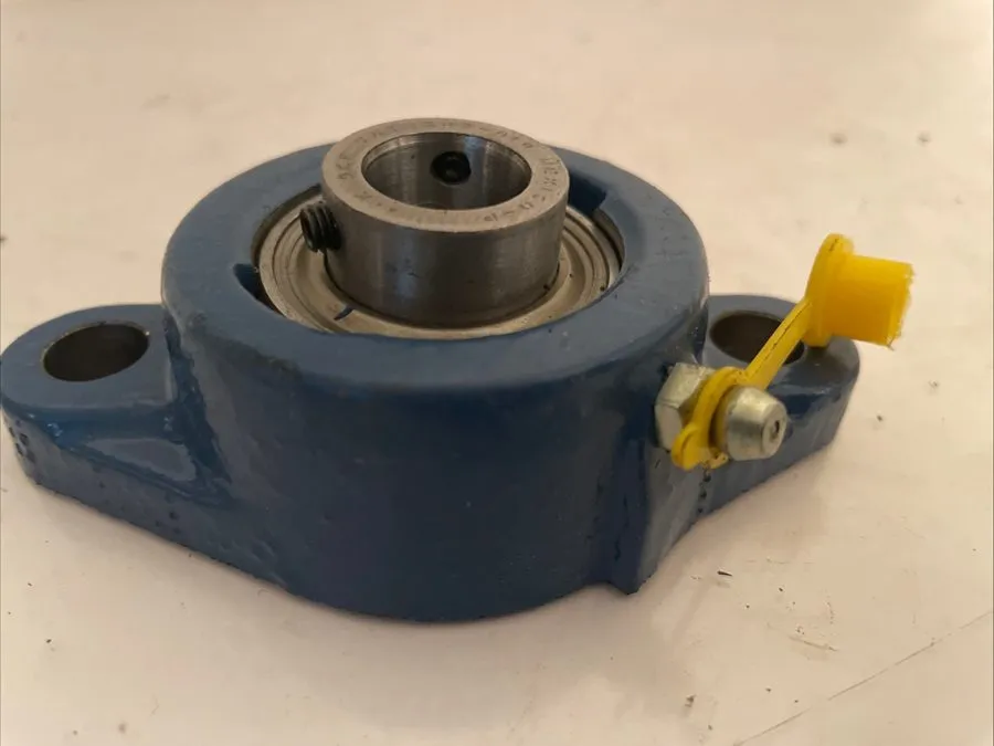 Подшипник SKF YAT 203-010 2 BOLT FLANGE BEARING