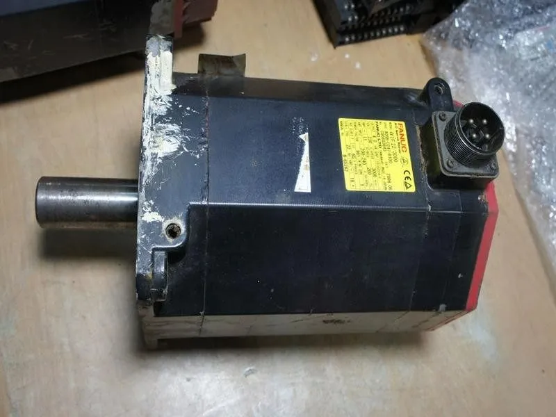 Серводвигатель FANUC A06B-0247-B100 4kW 3000RPM 230V 200Hz AC Servo Motor