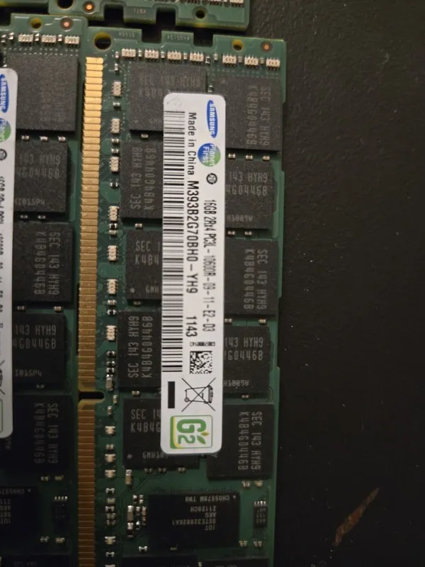 Модуль памяти M393B2G70BH0-YH9 Samsung 16GB DDR3 Registered ECC PC3-10600 1333Mh — фото лота 1