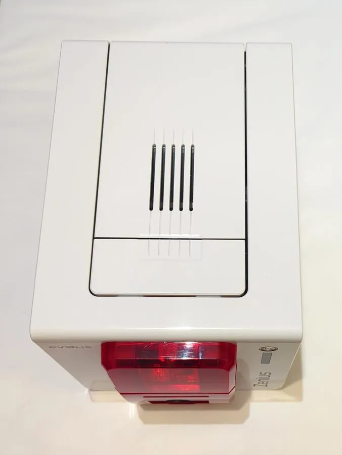 Принтер этикеток Evolis Zenius Single Sided ID Card Printer PN: ZN1H0000RS