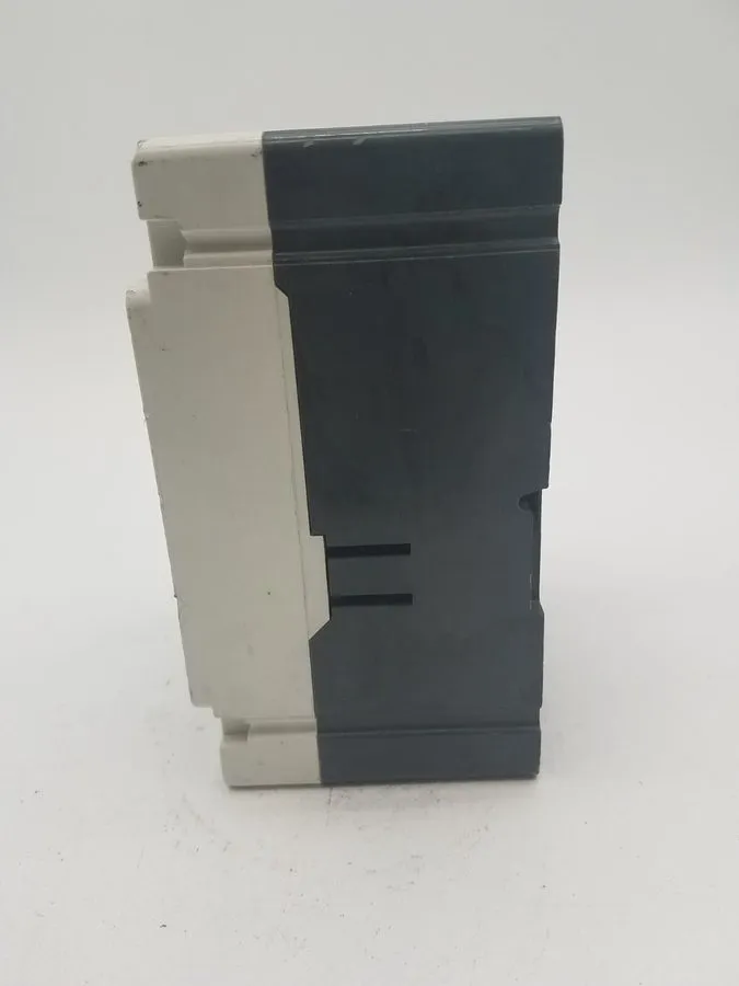 Автоматический выключатель Cutler-Hammer Circuit Breaker EHD3035 35A 480V 3P 14K — фото лота 1