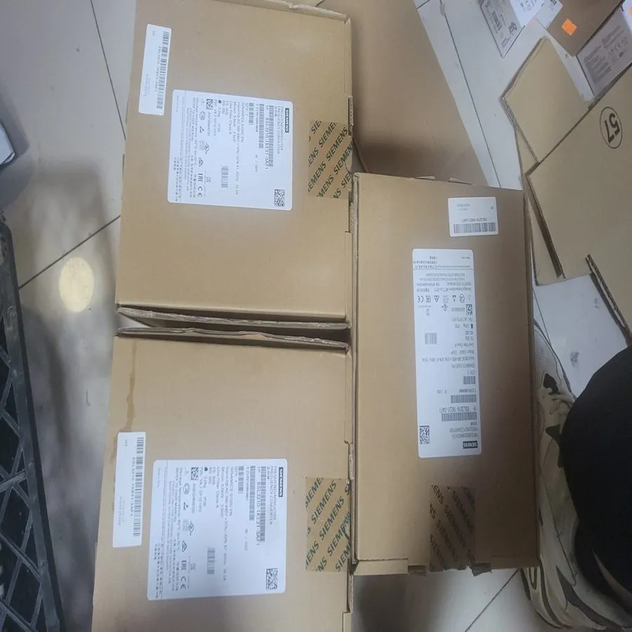 Частотный преобразователь Siemens SINAMICS G120 6SL3210-1KE21-3AF1