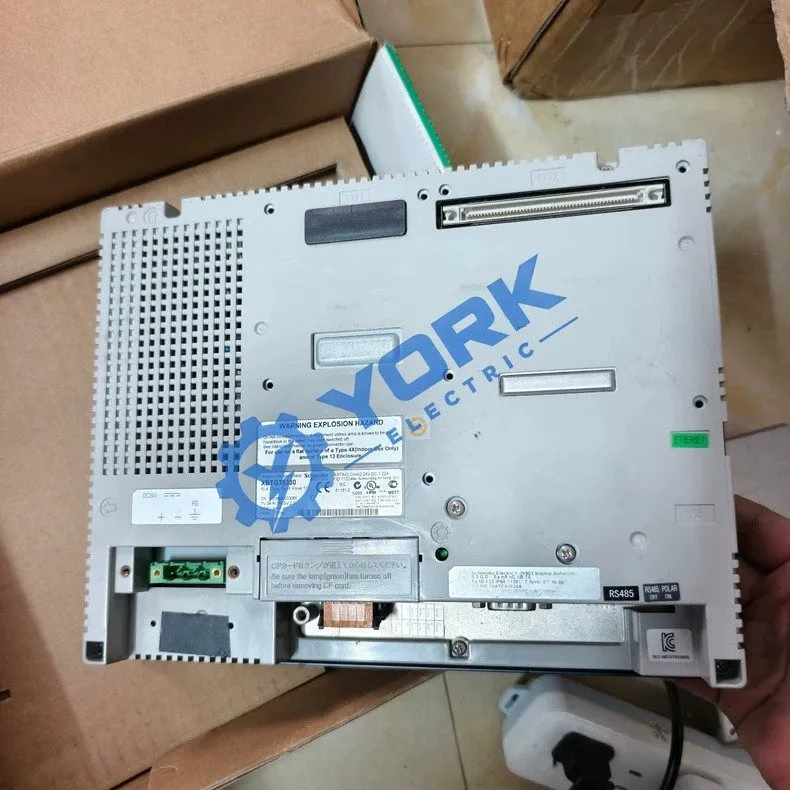 Панель оператора Schneide HMI XBTGT5330 10.4-inch Magelis XBT GT Series Touch Sc
