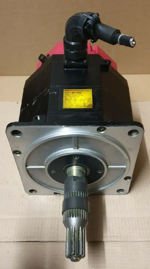 Серводвигатель Fanuc 30F/2500 AC Servo Motor A06B-0358-B756
