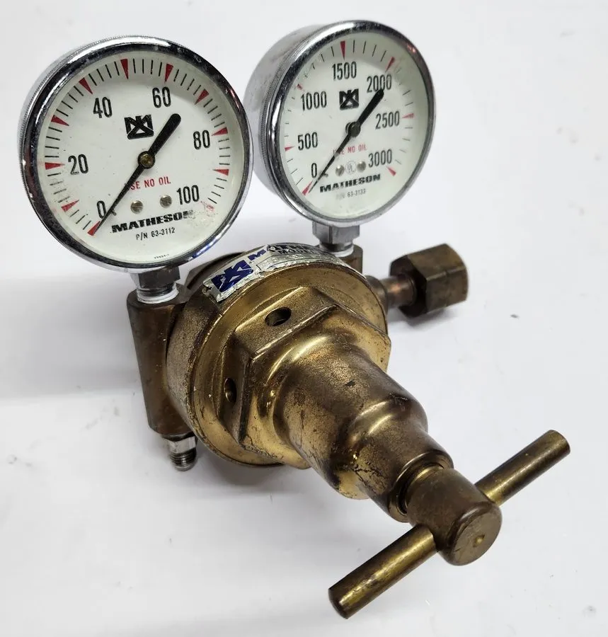 Трубопроводная арматура Matheson 19-350 High Purity Brass Non Corrosive Gas Regu — фото лота 1