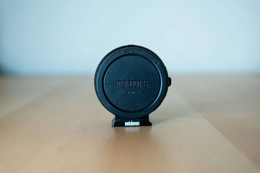 Объектив Metabones EF-E Speed Booster Ultra для Canon EF Lenses to Sony E Camera