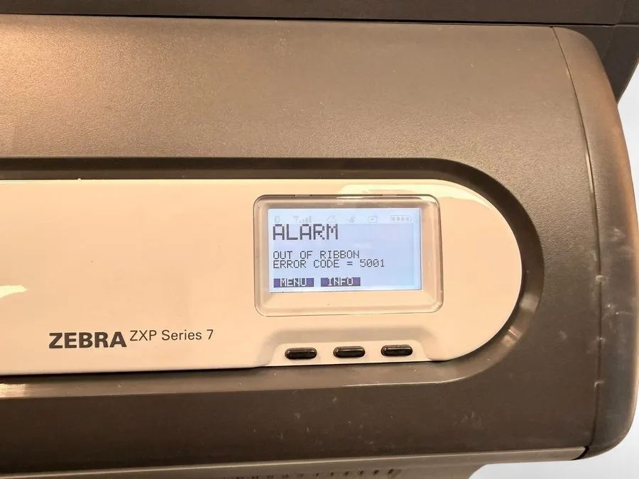 Принтер этикеток Zebra ZXP Series 7 Dual-sided Thermal ID Badge Card Printer Z72