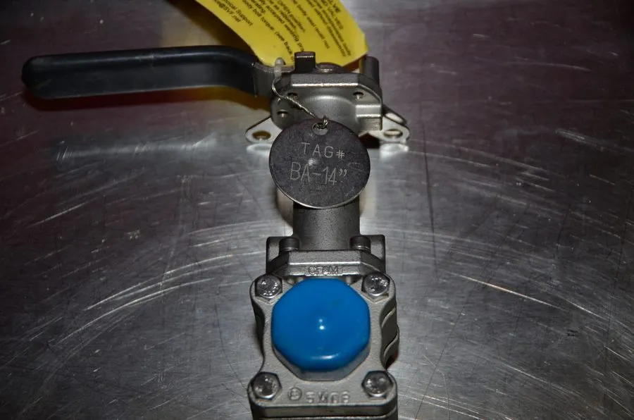 Клапан SVF Flow Controls 3/4 inch Stainless Steel Ball Valve B86666ATSW — фото лота 2