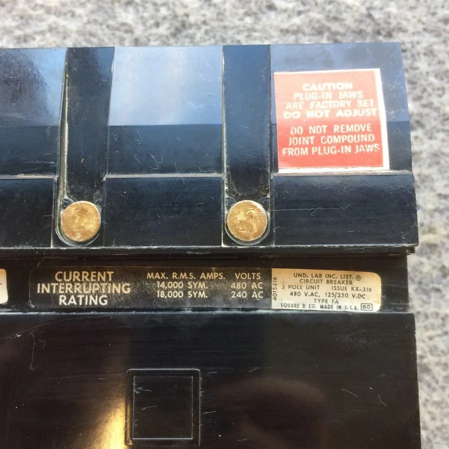 Автоматический выключатель Square D 60 Amp I-Line Circuit Breaker 3-Pole 480V AC