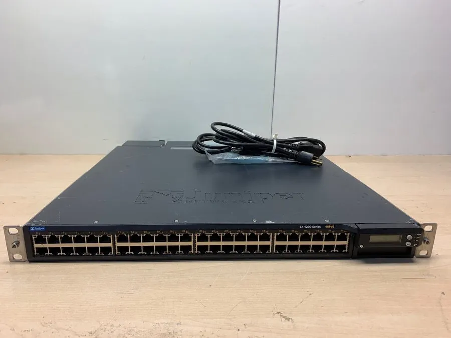 Коммутатор Juniper Networks EX4200-48P 48P Ethernet Switch 2x 930W AC