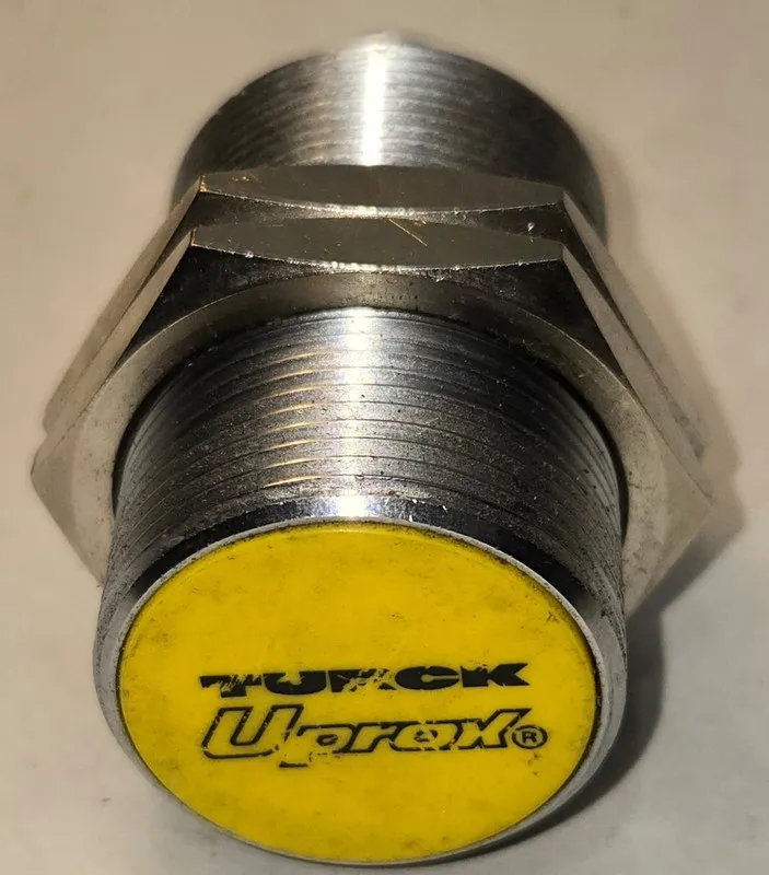 Датчик приближения Turck BI10U-M30-AP6X-H1141 Proximity Sensor Switch — фото лота 2