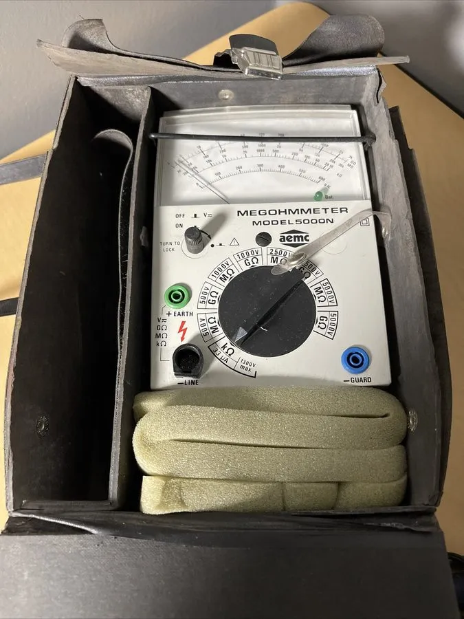 Тестер Heavy Duty AEMC Model 5000N Megohmmeter Military Coal Mine 500-5000 Volt 