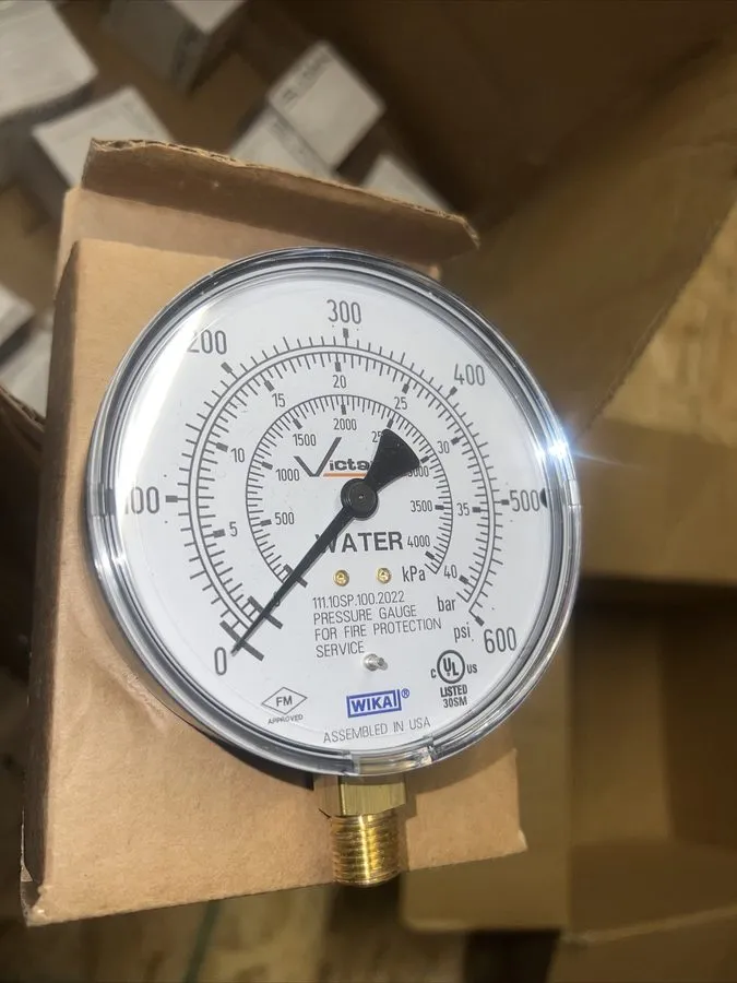 Трубопроводная арматура Wika Instruments 4276095 111.10SP 4" Air/Water Pressure 