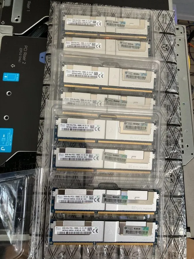 Модуль памяти 128GB SK Hynix 32GB DDR3L ECC LRDIMM PC3L-10600L HP P/N: 647654-81