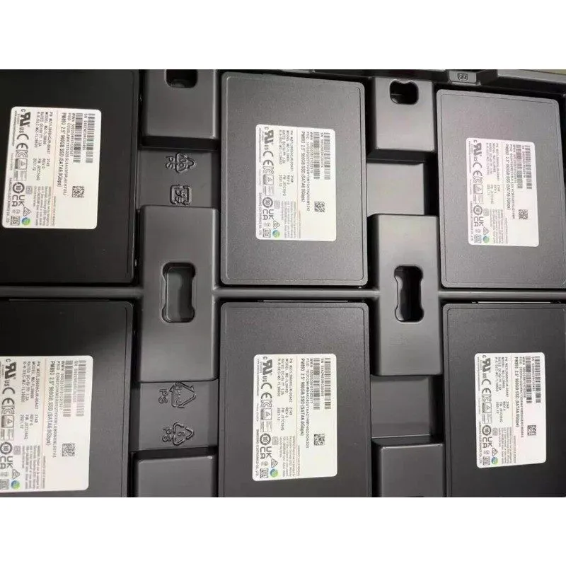 SSD-накопитель Samsung PM893 960GB SSD 2.5" SATA 6Gb/s MZ-7L39600 MZ7L3960HCJR-0