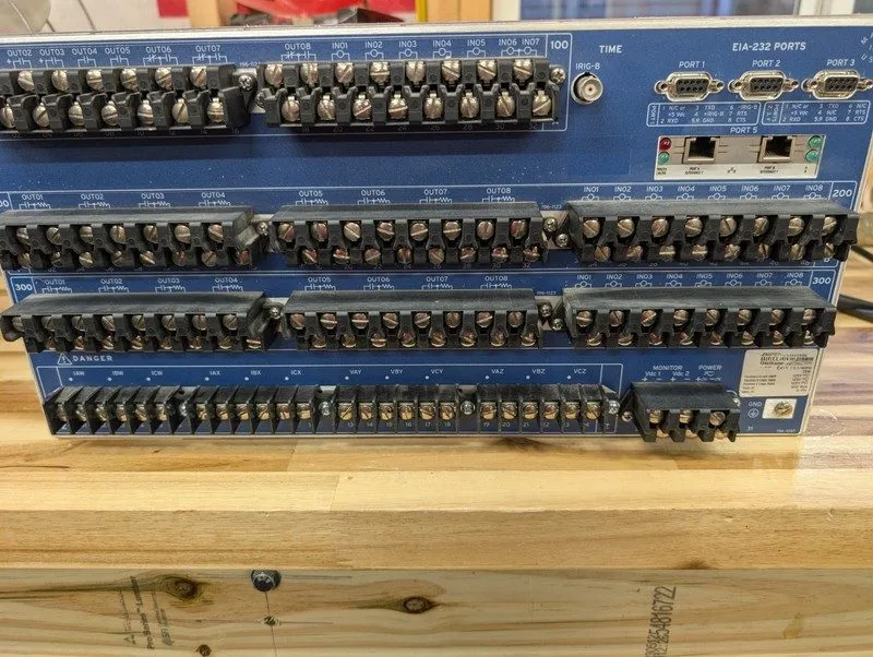 Реле защиты SEL SEL-451 Automation Protection Relay . Part # 045124151A0B4H68484 — фото лота 1