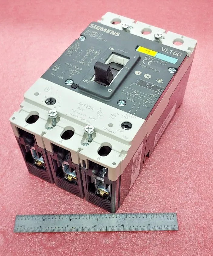 Автоматический выключатель SIEMENS 3VL2716-1AA33-0AA0 Circuit Breaker — фото лота 1