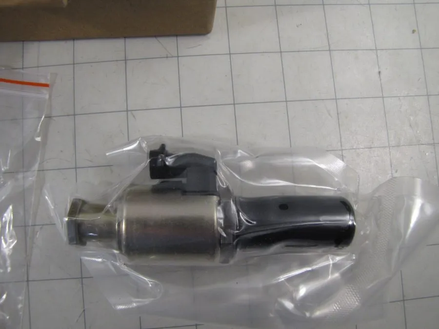 Клапан IPR INJECTION PRESSURE REGULATOR VALVE F81Z9C968AA
