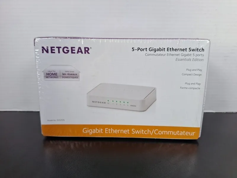 Коммутатор NETGEAR (GS205100PAS) 5 Port Gigabit Ethernet Switch