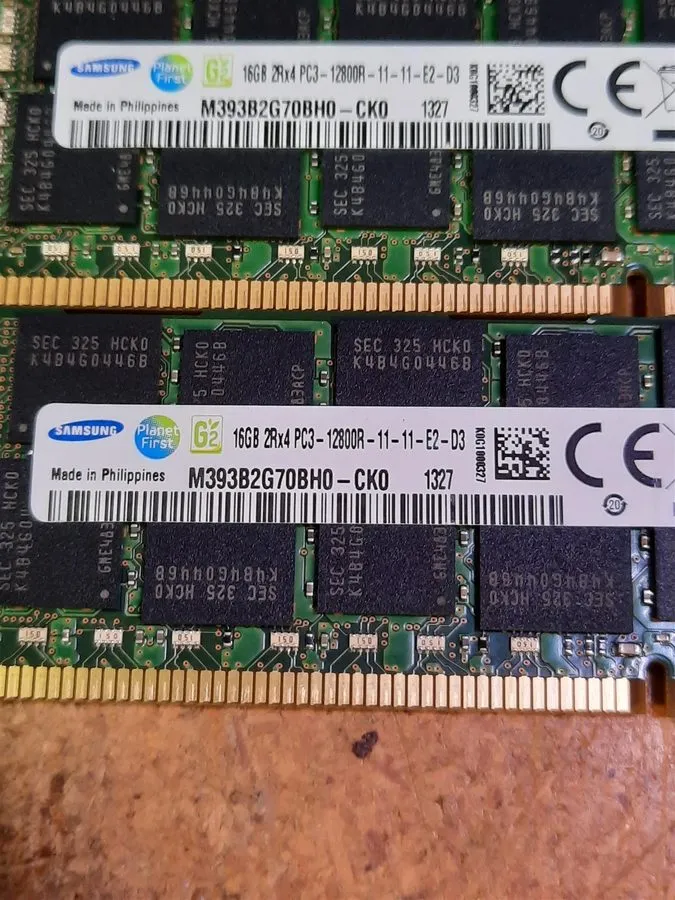 Модуль памяти Samsung 16GB M393B2G70BH0-CK0 DDR3 PC3-12800R ECC RDIMM 512GB RAM