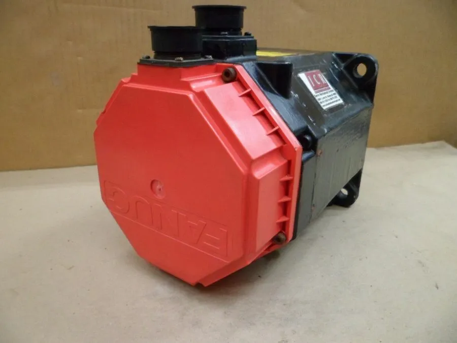 Серводвигатель FANUC A06B-0143-B076#7000 AC SERVO MOTOR a12/3000 REBUILT WITH SP
