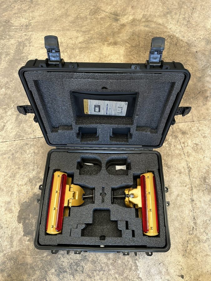 Геодезический прибор CAT LR410 Laser Receiver
