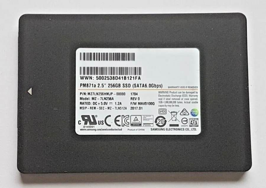 SSD-накопитель 256GB Samsung PM871a SATA 6.0Gbps SSD 2.5" MZ7LN256HMJP-00000 MZ-