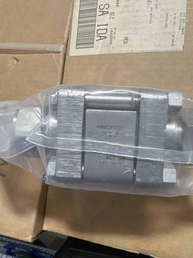 Клапан Swagelok SS-65TS16-JL-SC11, 1" OD Compression Ball Valve Cleaned — фото лота 2