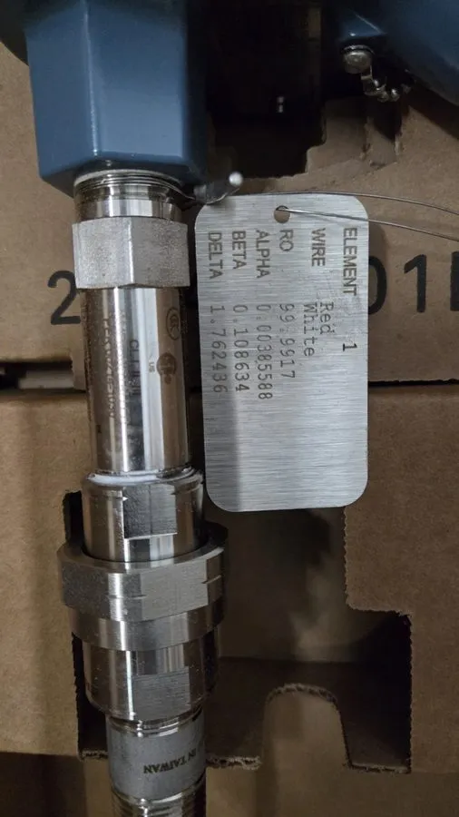 Трубопроводная арматура Rosemount Transmitter 214C RTSMB1S4E0122LVR1AT1C381G3WDU — фото лота 2