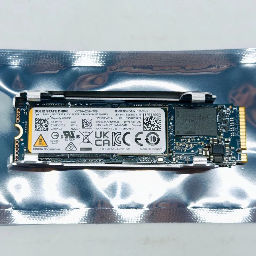 SSD-накопитель Lenovo Kioxia 4TB 4096GB PCIe Gen 4x4 M.2 2280 SSD KXG8AZN84T09 5