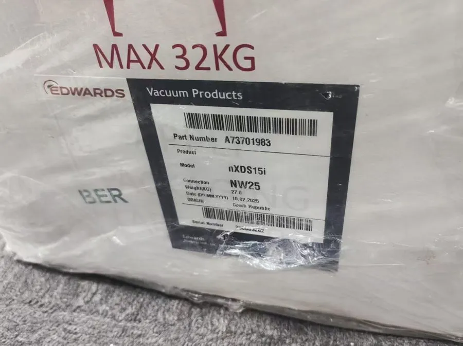 Насос EDWARDS VORTEX VACUUM PUMP NXDS15I A73701983