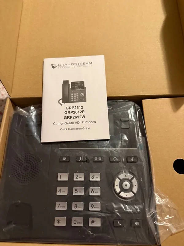 Grandstream GRP2612W Carrier-Grade IP Phone WiFi
