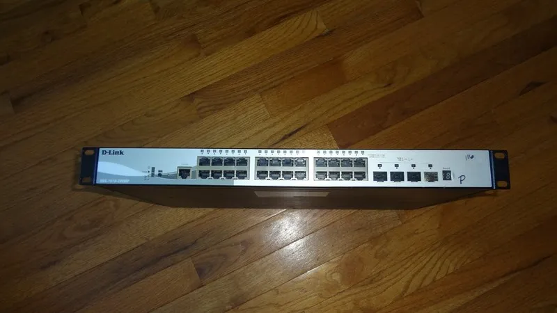 Коммутатор D-Link DGS-1510-28XMP 24‑Port PoE 4 x 10G SFP+ Stackable Smart / Mana