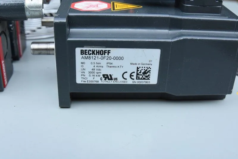 IIoT-устройство Beckhoff AM8 121-0F20-0000 — фото лота 1