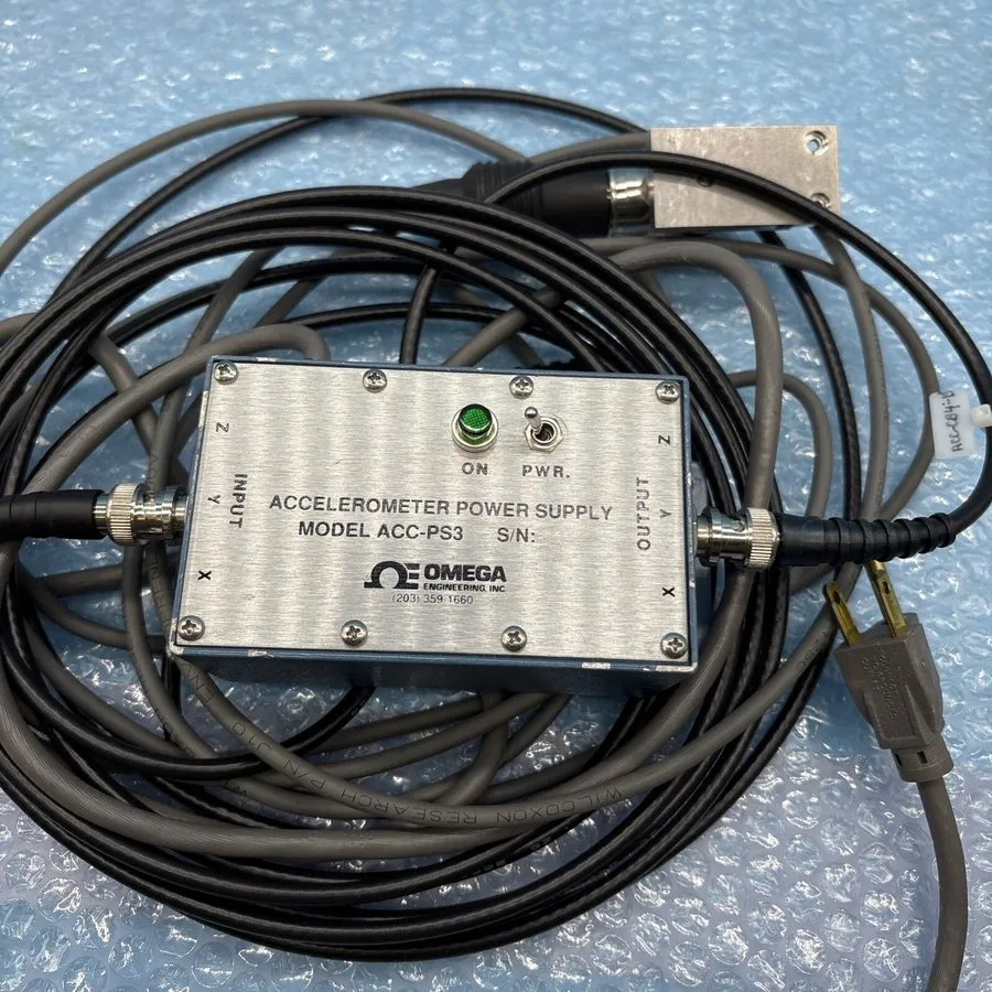 Блок питания Omega ACC-PS3 Accelerometer Power Supply Signal Conditioner — фото лота 1