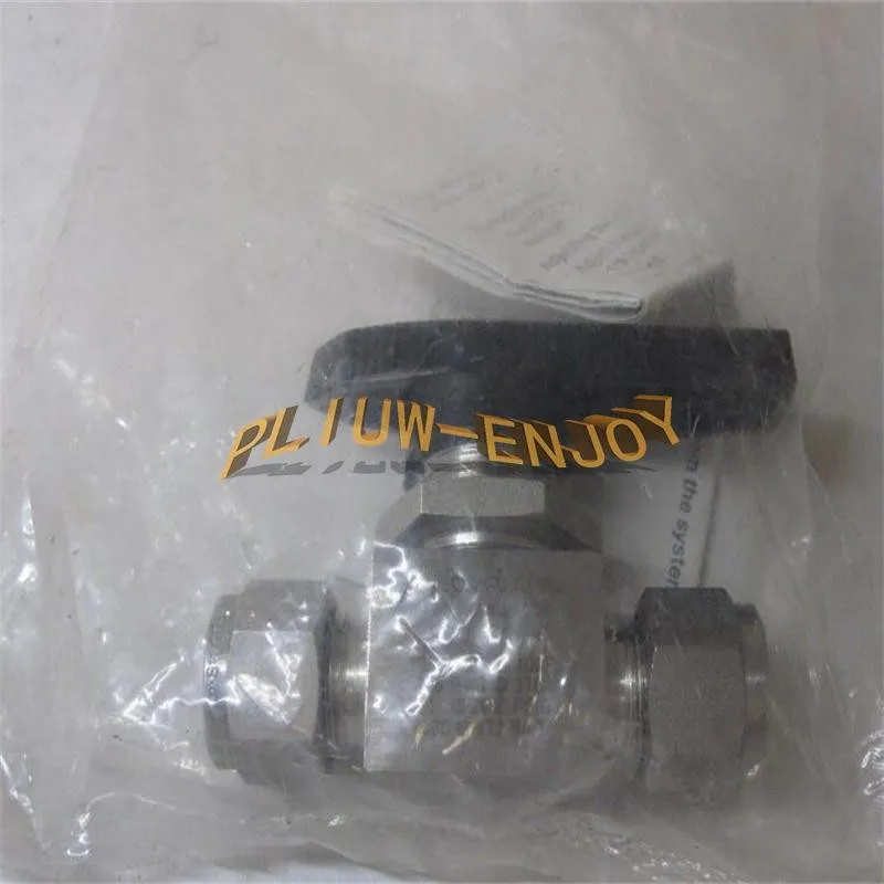 Клапан Swagelok SS-43GS6 3/8" ball valve
