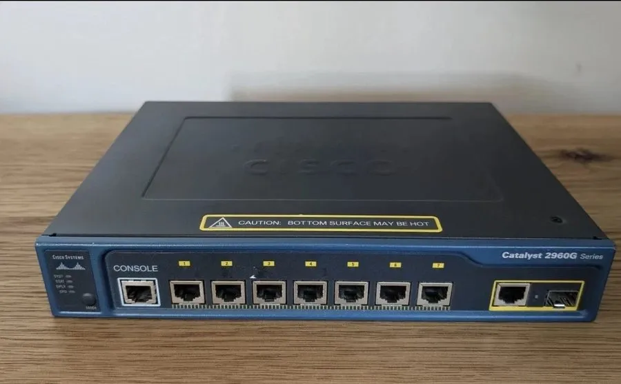 Коммутатор Cisco 2960 8 Port Gigabit Switch, WS-C2960G-8TC-L Lifetime