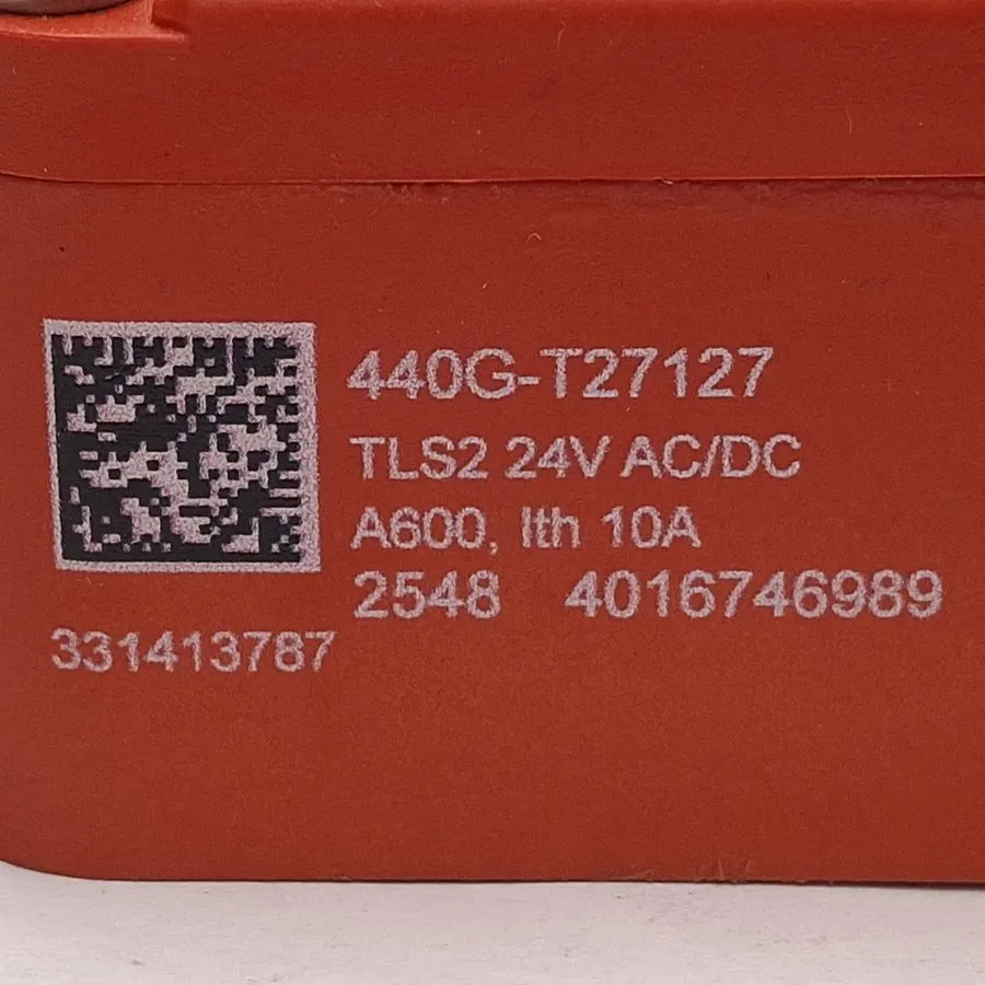 Реле безопасности Allen Bradley TLS2-GD2 Guardmaster Safety Switch 440G-T27177 /