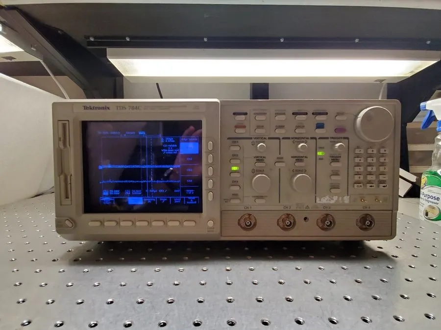 Осциллограф Tektronix TDS754C Opt. 2M, Digital Phosphor Oscilloscope 500MHz, 4-C