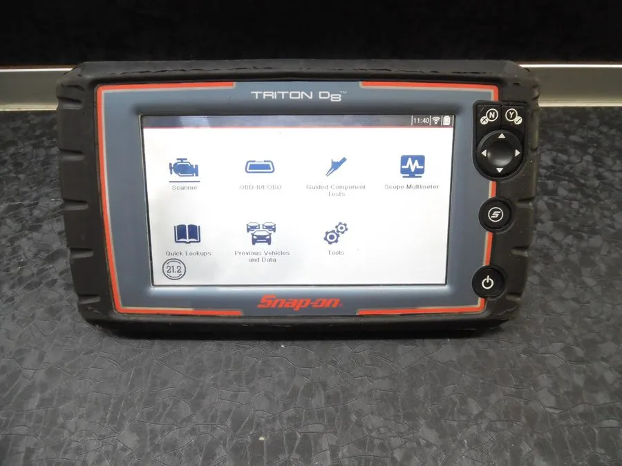 Диагностический сканер Snap-On EEMS343 Triton D8 version 23.2.0 OBD2 Scanner w/C