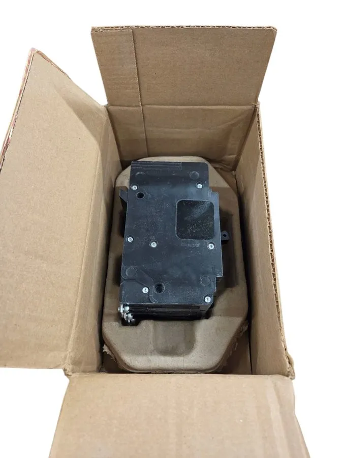 Автоматический выключатель Square D EGB34125 3 Pole 125 Amp 480V Circuit Breaker