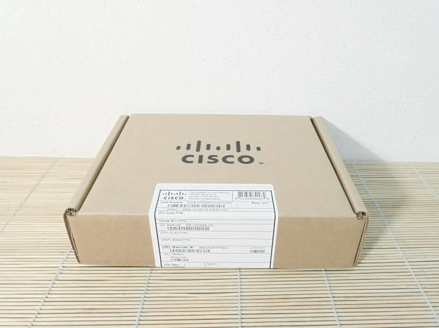 Жёсткий диск CISCO 600GB 12G 10K 2.5INCH SAS HDD UCS-HD600G10K12G WIPED