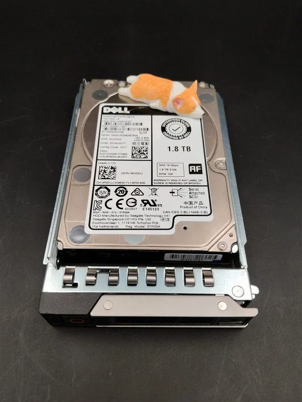 Жёсткий диск Dell 1.8TB 10K SAS 12Gb/s 2.5" Enterprise Hard Drive 512e RVDCJ 0RV — фото лота 2