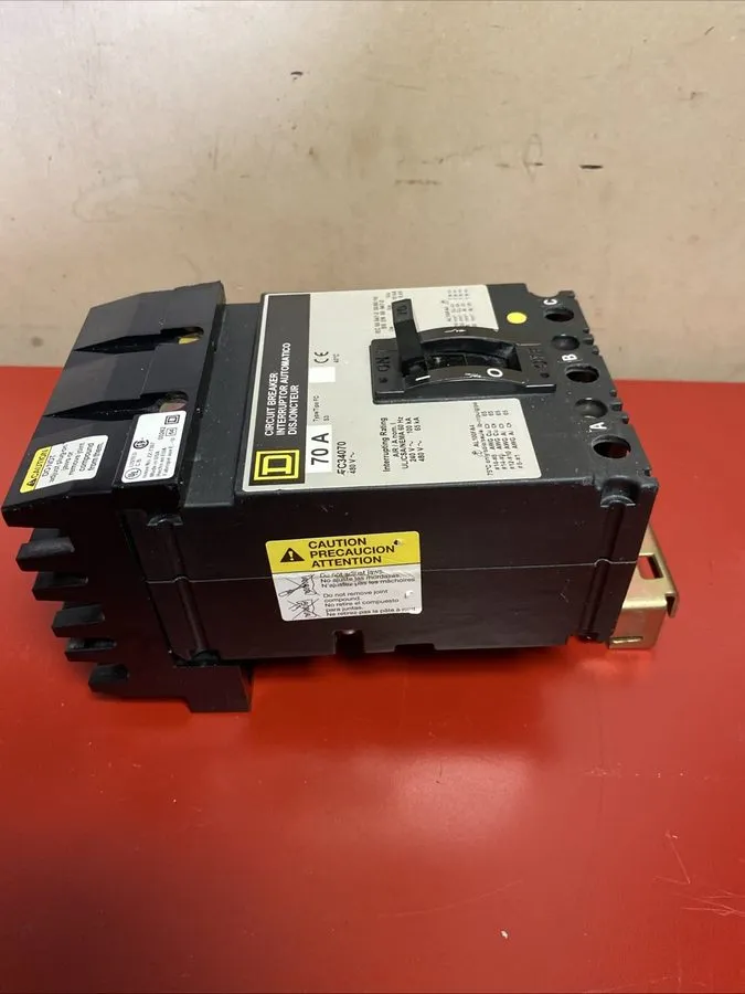Автоматический выключатель Square D FC34070 70A 3P 480V I-Line Molded Case Circu