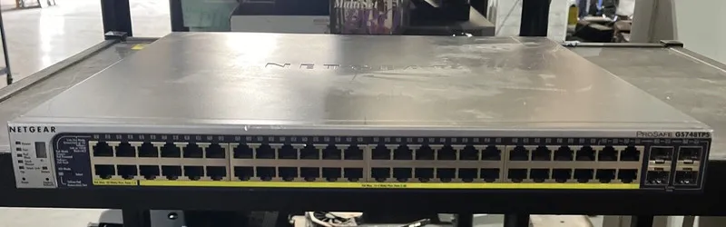 Коммутатор NETGEAR ProSafe GS748TPS 48 Port Gigabit PoE Stackable Smart Switch