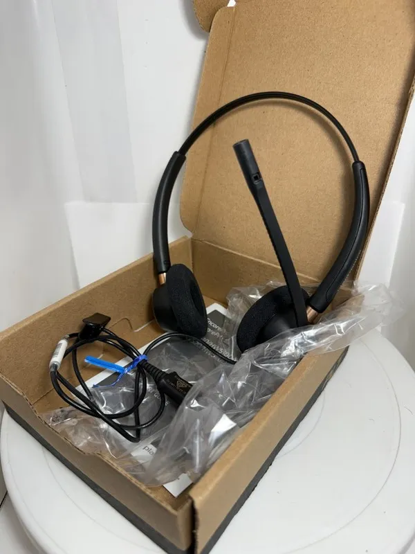 VoIP-шлюз PLANTRONICS ENCOREPRO HW520 NOISE-CANCELLING QD WIRED HEADSET 89434-01